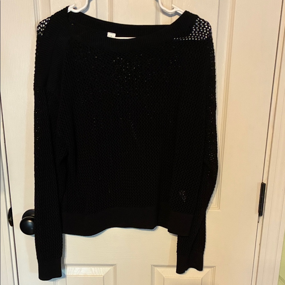 Women's Old Navy Pull Over Sweater- Medium